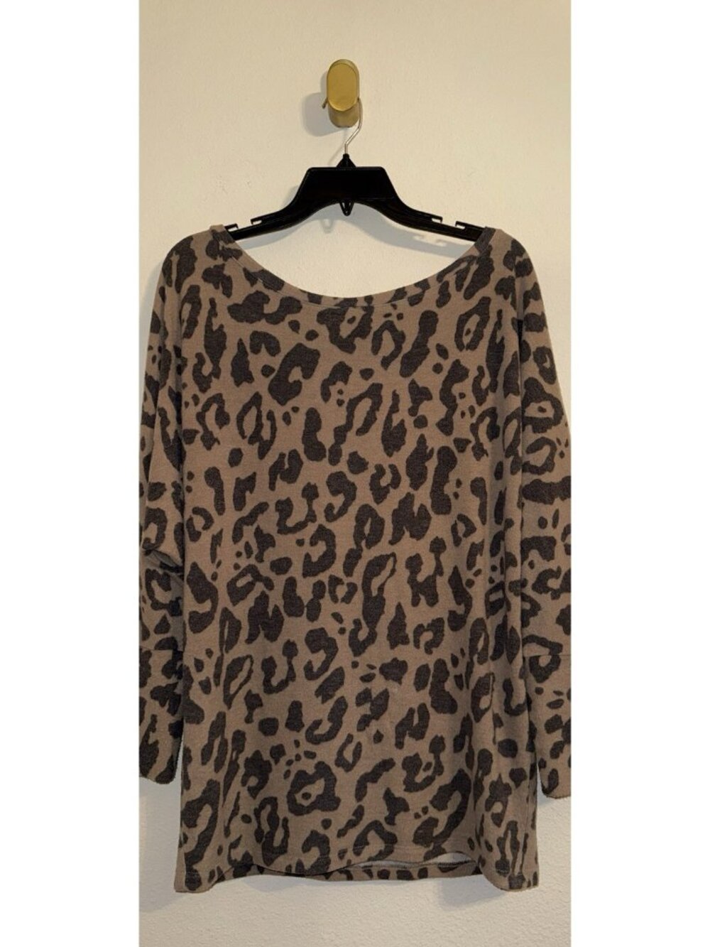 Boston Proper Animal Print Boat Neck Long Sleeve Sweater Top Womens M Medium - Picture 2 of 6